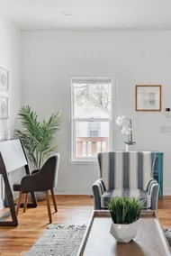Modern duplex in charming downtown neighborhood - Image 4