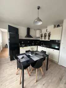 T2 At the foot of the beach, fully equipped/ sleeps 3 - Image 2