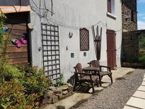 The Pretty Hayloft - Image 5