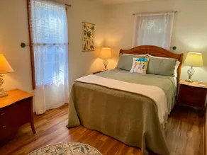La Vida Island Guesthouse - Image 2