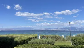 Aristonafton Seafront Maisonette - Image 2