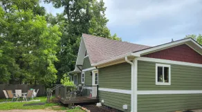 Beautiful Cabin/Chalet on Lake Mary, Alexandria - Image 3
