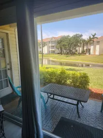 Pristine Condo, 2 Bed/2 Bath 1/4 mile to Beach. - Image 4