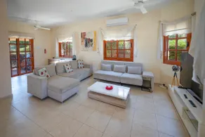 Schöne Villa mit Panoramablick bis zum Mittelmeer Sea - Image 4