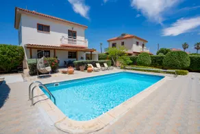 Schöne Villa mit Panoramablick bis zum Mittelmeer Sea - Image 2