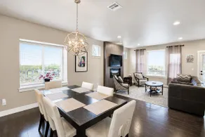 Executive Retreat by Nike HQ – Spacious 3BR/3BA - Image 4