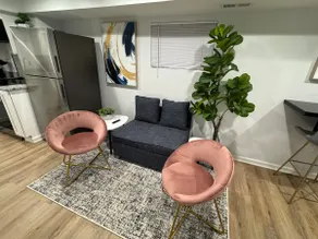 Private 2BR · Fast Wi-Fi · Parking · Near Metro - Image 2
