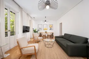 Staymadrid Retiro apart -Bright & Spacious 1-5 pax - Image 2