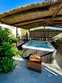 Domus Ars Home & Jacuzzi - Image 4
