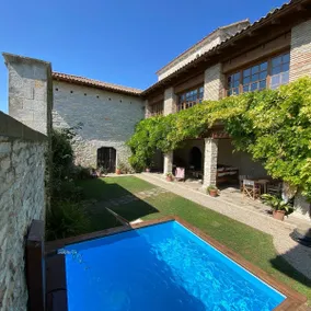 Etxauri Palace for art lovers - Image 2