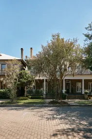 Downtown Savannah Oasis 4 Bed, 3 Bath - Image 3