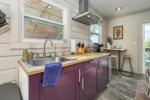 LA TOUR by Skybox Cabins - Image 4