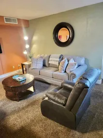 Cute condo 45 min from Zions! All new furniture! - Image 2