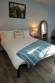 Private Studio Near Beach 1 - Image 4