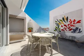 120 m2 Cascais apartment, 3 bedrooms, south-facing terrace - Image 4