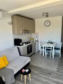 Rural Apartment Ante - Image 5