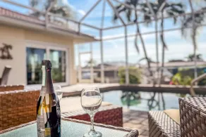 Villa Hibiscus-Waterfront-Free Heated Pool-Dock-Bikes-Other Amenities - Image 2