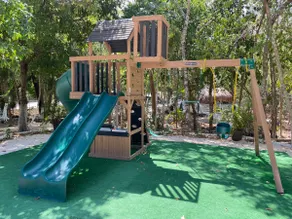 3 houses and 2 pools! Up to 20 guests - Image 2