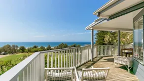 Salty Air Beachside Cottage på Killcare - Image 3