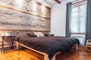 Full Apartment, Private Parking and Backyard - Image 4