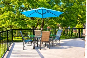 Peaceful, Central Stay | Sleeps 6 | Parking + Deck - Image 3