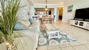 Luxury Oceanfront 2bedroom 2 bath unit - Image 2