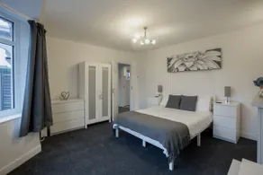 4 Bed House, Sleeps 7, Parking 2 Cars, Hereford - Image 4