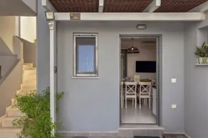Alisahni Villa & Suite - Image 2