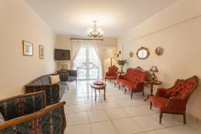 Athens Cosy Gem|2BR Family Apt 10 Min to Acropolis - Image 3