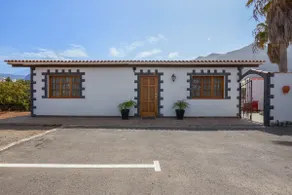 House in Buenavista del Norte - Image 3