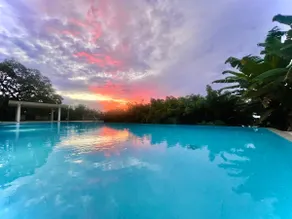 Tahiti- Ethnik F3 W/speed internet - pool - AC - Image 5