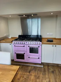 Beautiful home in Birdham, minutes to the beach - Image 2
