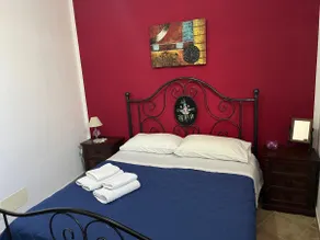 VILLA BUTTERFLY A sea and history - Image 2