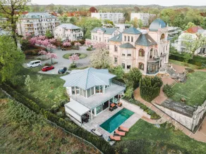 Luxury Villa at Elbufer with Pool & Party Chalet - Image 5