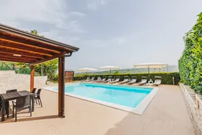 Villa with pool, 40 minutes from the Amalfi Coast - Image 2