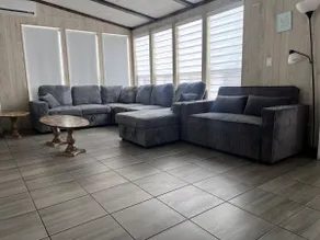 Beach house for 14 in gated community - Image 3