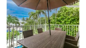 Sweet Retreat! 4 bedroom 2.5 Baths Sombrero Beach w Pool Jacuzzi, 37` dock 2 kayaks 2 paddleboards included - Image 4
