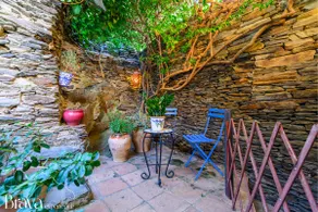Casa Jordi: Charming, 3 suites, patio and parking - Image 2