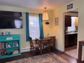 Entire Little House with Vintage Airplane Theme - Image 5