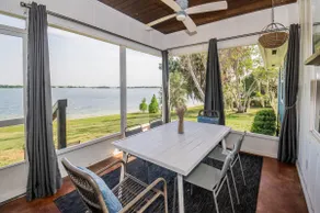 Roe Family Lake House (Lake Mcleod) - Image 3