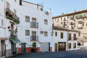 Private attic in Montan (Montanejos) - Image 2