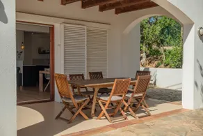 AR-2 Beautiful villa with excellent views and private pool - Image 3