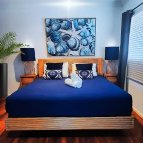 4 BDR Gardens Escape - Secure Parking/City Fringe - Image 3