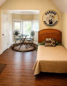 Downtown Abbey Family Suite - Image 3