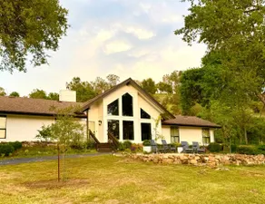 Yosemite Lakes Ranch House - California, King Beds - Image 3