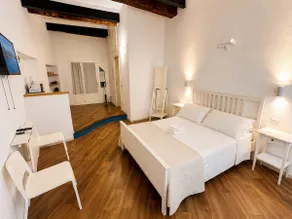 Junior Suite - Main street of Vernazza - Image 3