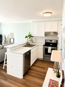 Oceanfront 2nd floor POOL, Boardwalk, PET friendly - Image 3
