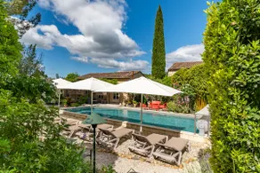 Stone vaulted studio with private patio - Image 3