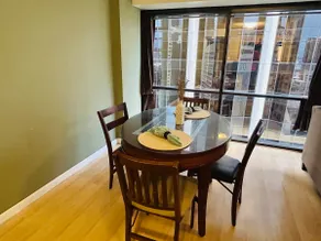 Spacious Hotel/Apartment in Downtown with Parking - Image 4