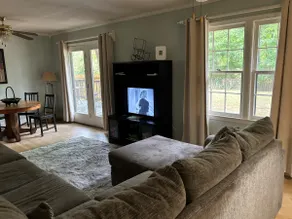Sawyer’s Southern Roost - Image 3